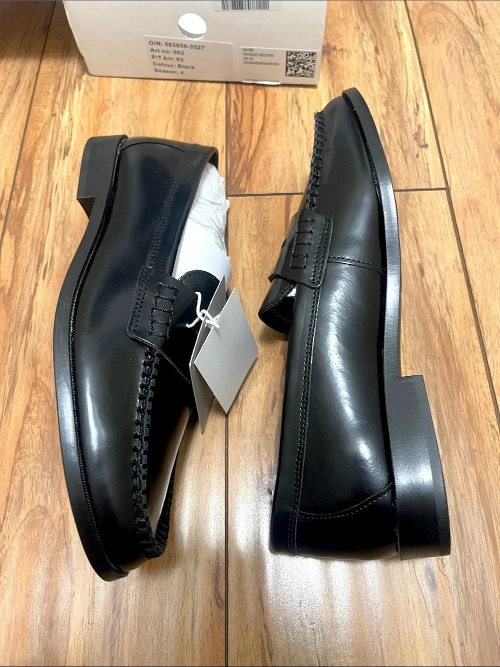 NIB H&M Leather Loafers in Black
